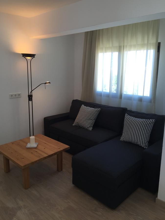 Apartamentos Delfin 埃斯卡洛 外观 照片
