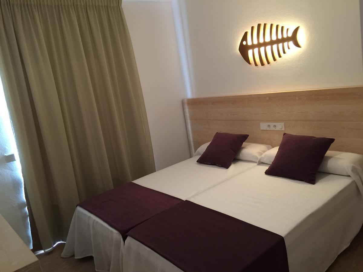 Apartamentos Delfin 埃斯卡洛 外观 照片
