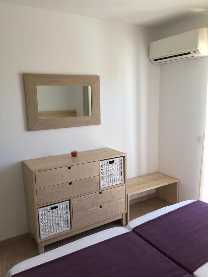 Apartamentos Delfin 埃斯卡洛 外观 照片